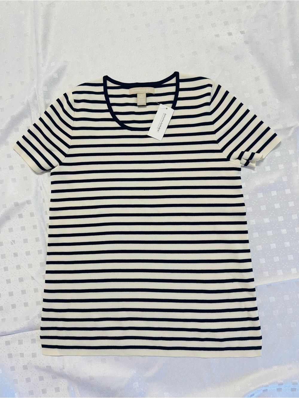 Banana Republic White and Navy Striped Short Sleeve Tee